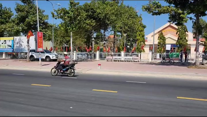 Nhà Phố Tân Hải, La Gi 206m² chỉ từ 3 tỷ - Mặt tiền kinh doanh đắc địa!