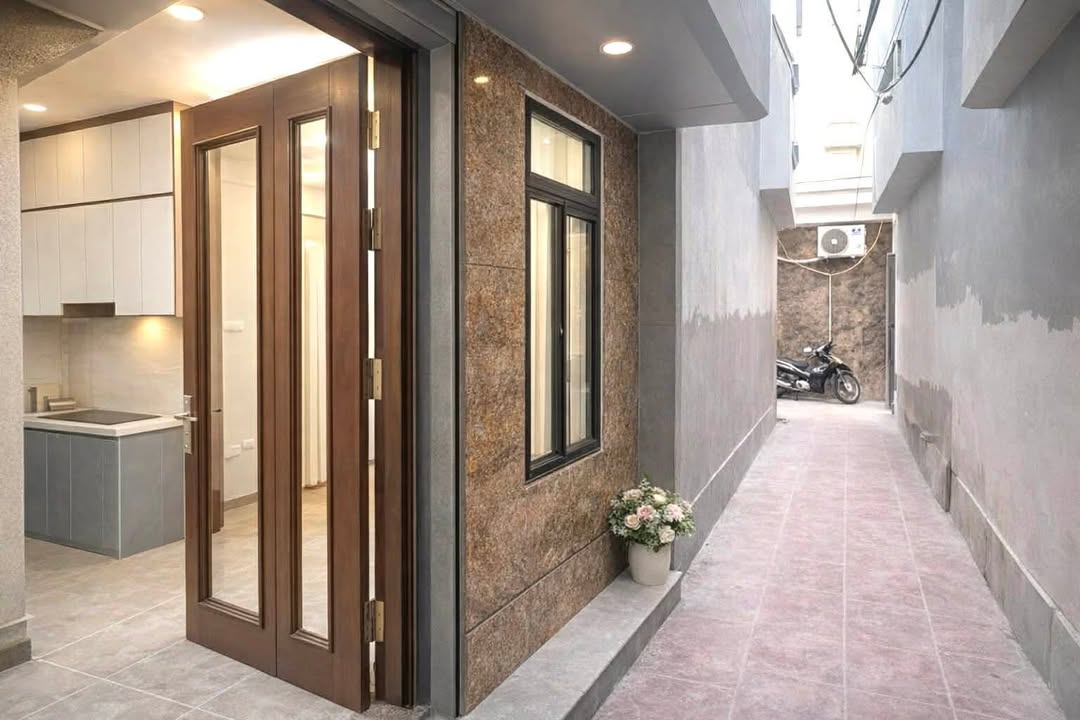 Nhà 5 Tầng Xuân Đỉnh 35m² Đất - Sẵn Sàng Ở Ngay, Ô Tô Gần Nhà!