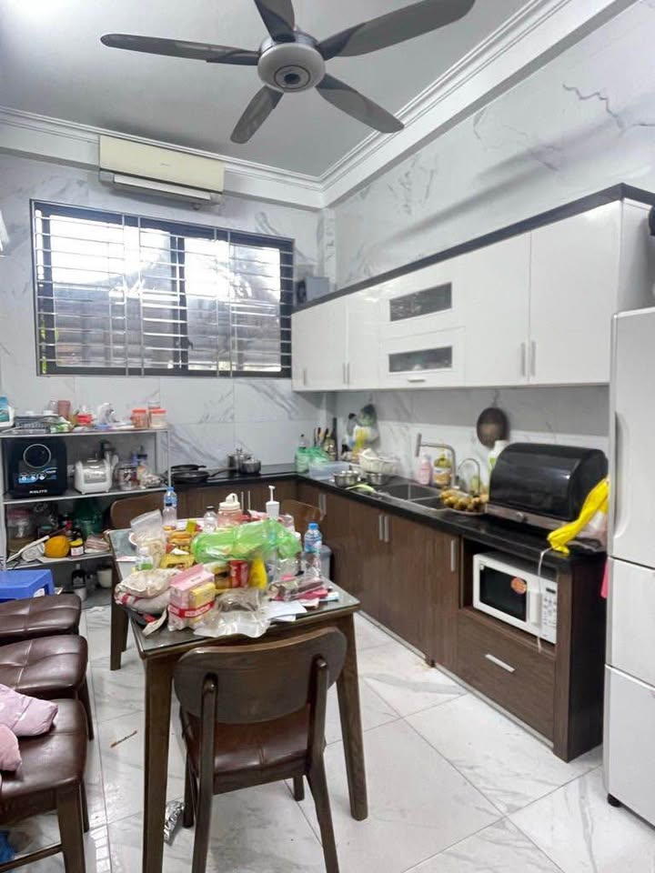 Nhà Mặt Phố Ngọc Thụy 66m² - Kinh Doanh Đỉnh Cao, View Sông Mát Lành