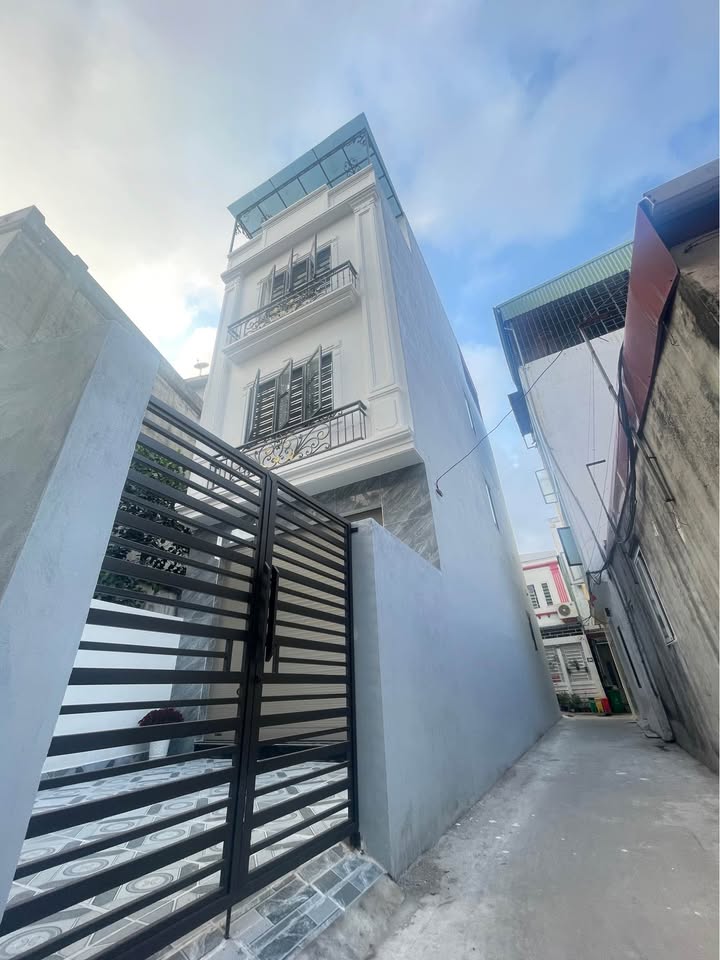 Nhà 4 Tầng Lô Góc 77m² Hướng Đông Nam - Ngay Aeon Mall Hải Phòng