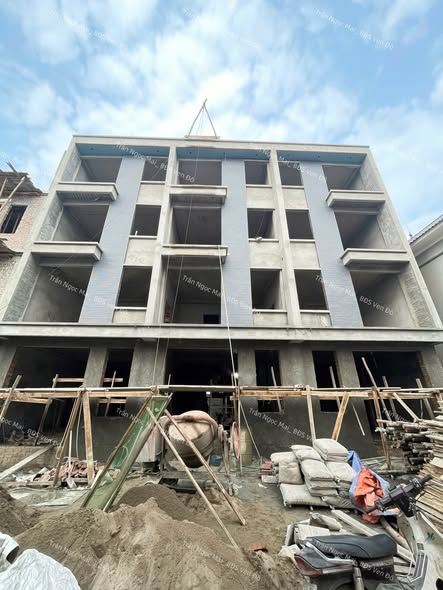 Nhà 100m² Đại Thành, Quốc Oai - Full Thổ Cư, 3 Tầng Giá 5.x Tỷ