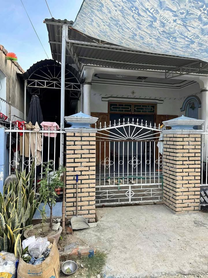 Nhà Vạn Giã 105m² gần biển - Sổ đỏ chính chủ, ô tô vào nhà