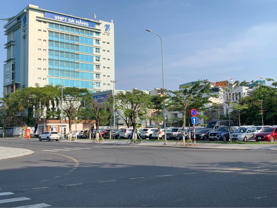 Nhà riêng 42m² đường 2/9 Hải Châu - Ô tô vào tận nhà, dưới 4 tỷ!