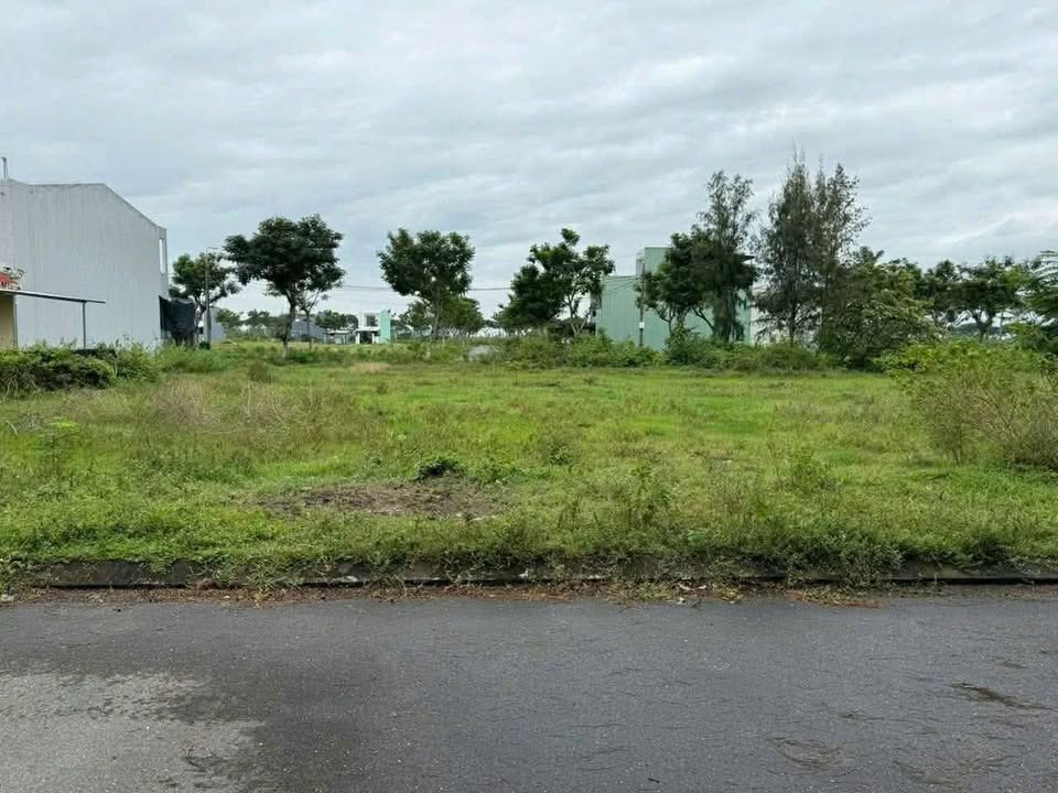 Đất Mặt Tiền Đường 5m5 Hoà Quý, Ngũ Hành Sơn - 100m² Giá 3.4 Tỷ