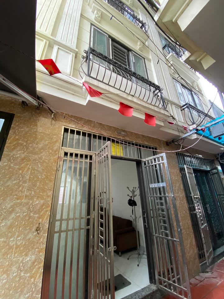 Nhà nguyên căn Hoài Đức Hà Nội 3 tầng - 5.5 triệu/tháng - Sẵn sàng ở ngay!