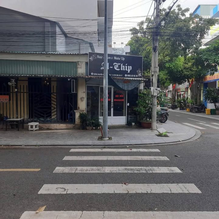 Bán nhà 2 mặt tiền Côn Đảo 104m² giá 10 tỷ - Vị trí kinh doanh đắc địa