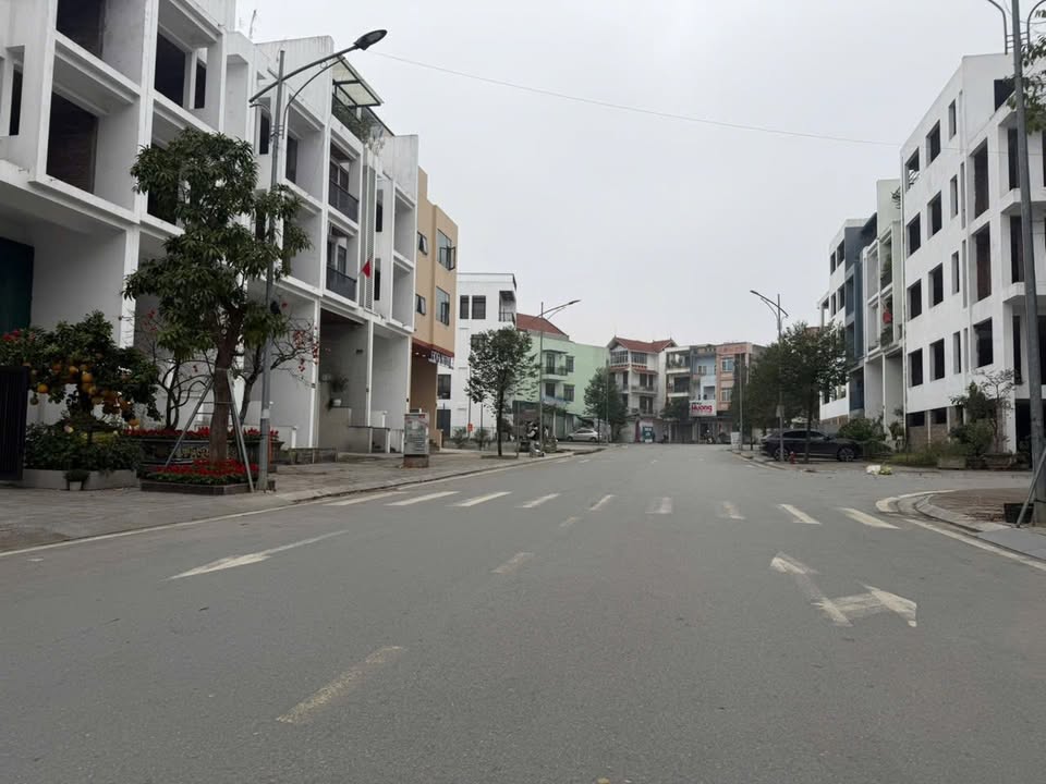 Townhouse Đồi Văn Hóa Việt Trì 100m² 8 tỷ - Chính chủ bán
