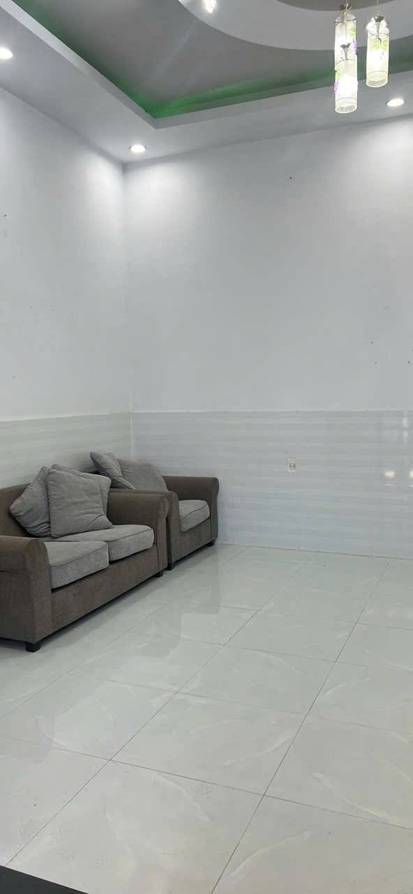 Nhà riêng Bình Hòa, Vĩnh Cửu 100m² giá 2.5 triệu - Ô tô vào tận nhà!