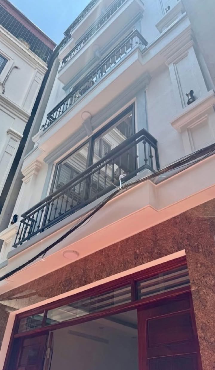 Nhà 38m² Sổ Nở Hậu Long Biên - Cạnh Vinhomes, Vạn Tiện Ích