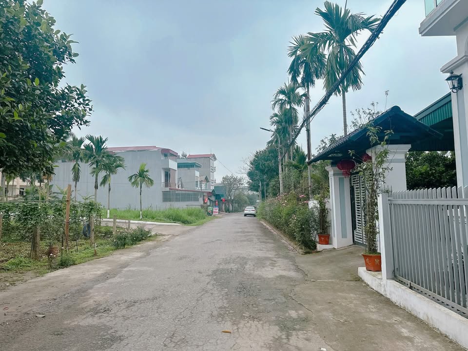 Đất nền Vân Phú Việt Trì 109m² giá 2 tỷ - Sổ đỏ chính chủ