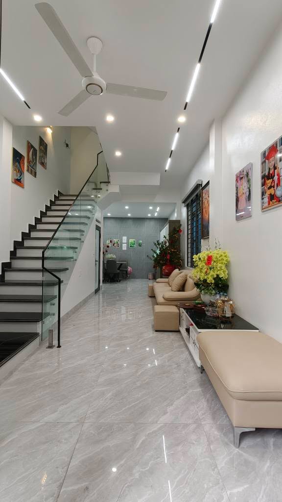 Nhà 3 Tầng Lô Góc Đấu Mã, TP Bắc Ninh 4 Tỷ - Full Nội Thất Cao Cấp