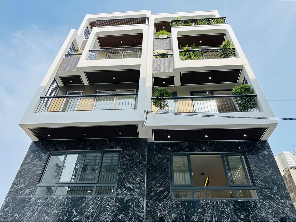 Nhà Riêng Thạnh Lộc 03 Q.12 69m² - Full nội thất cao cấp, ô tô vào nhà!