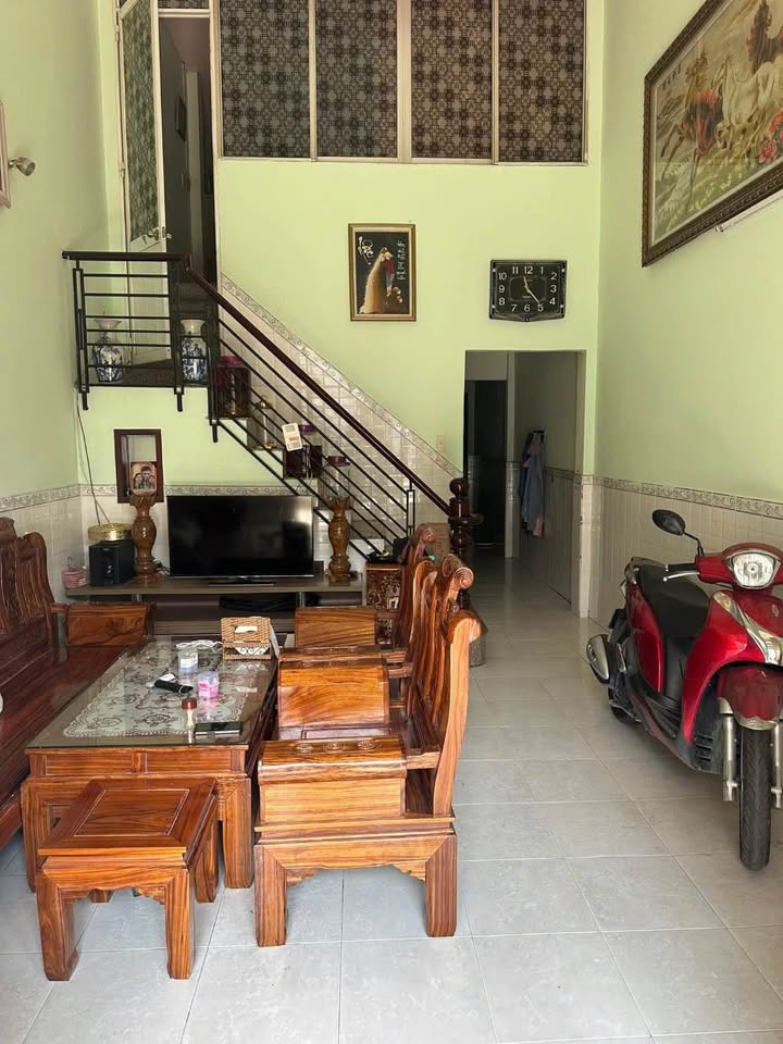 Bán nhà Bình Chánh 60m² chỉ 2.2 tỷ - Ô tô vào tận nhà!