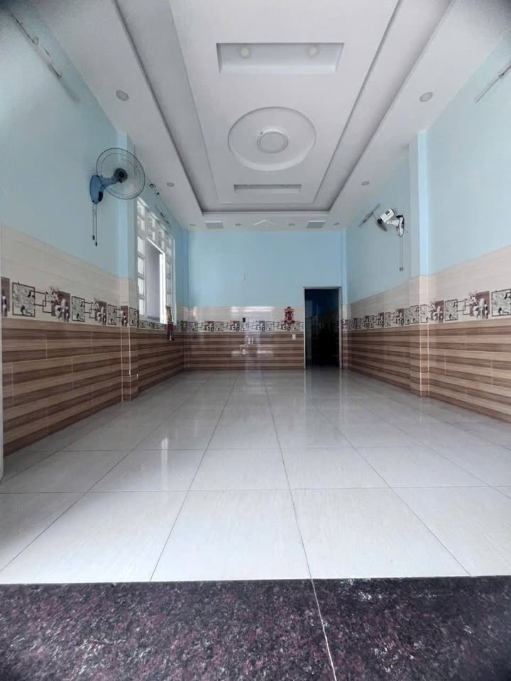 Nhà nguyên căn Hẻm 115 Phạm Hữu Lầu Q7 102m² - Sẵn sàng ở ngay!