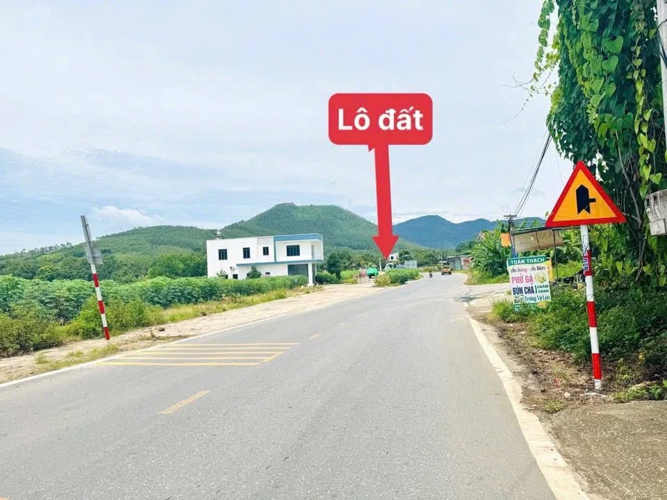 Đất Lập Thạch Vĩnh Phúc 140m² - Sổ Đỏ Quy Hoạch, Giá Hơn 900 Triệu