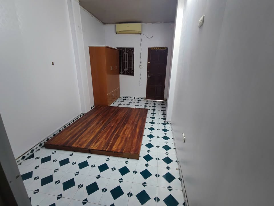 Nhà Ngõ 191 Tây Sơn, Đống Đa - 40m² Giá 6 Triệu, Sẵn Sàng Ở Ngay