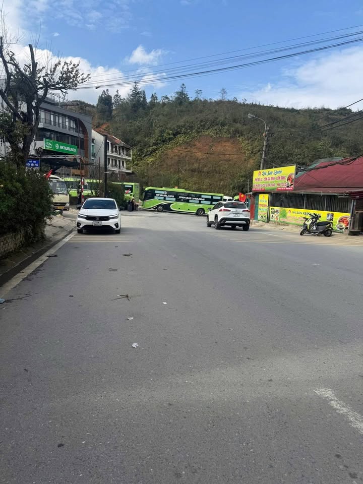 Nhà Mặt Tiền Điện Biên Phủ, Sa Pa 270m² - Dòng Tiền 15 Triệu/Tháng