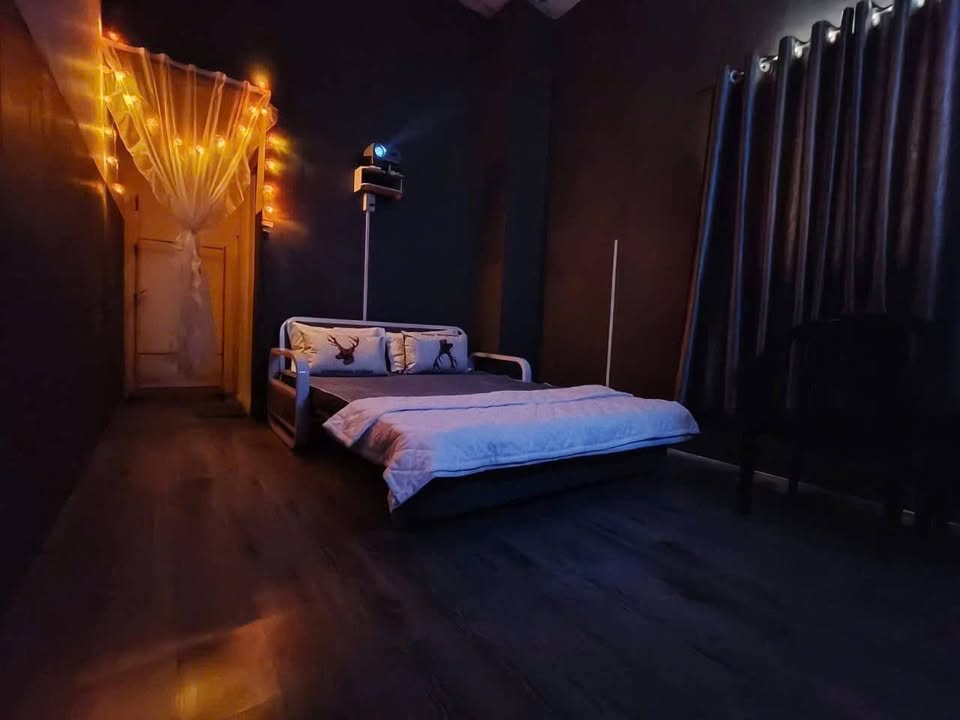 Bán Khách Sạn Hẻm 38 Đường 3/2 Cần Thơ 112m² - Dòng tiền ổn định