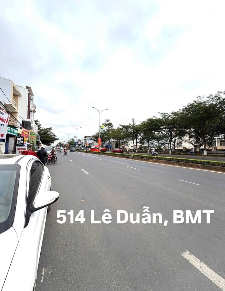 Nhà phố Buôn Ma Thuột 218m² - Mặt tiền kinh doanh sinh lời!