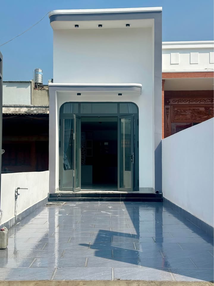 Nhà Riêng Biên Hòa 108m² giá 1.35 tỷ - Ô tô vào tận nhà!