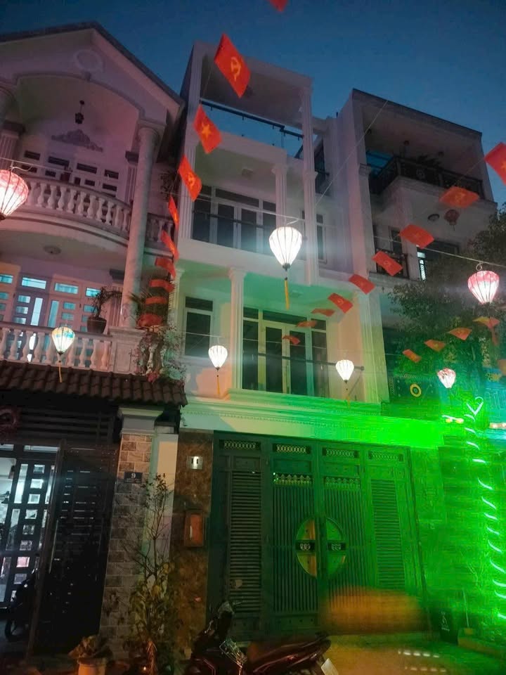 Nhà Hiệp Thành City Quận 12 90m² 4PN - Sẵn sàng ở ngay!