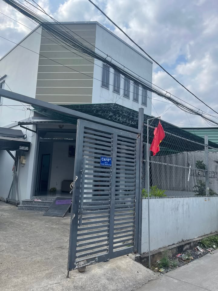 Nhà riêng Quy Đức Bình Chánh 167m² giá 4 triệu - Sẵn sàng ở ngay!