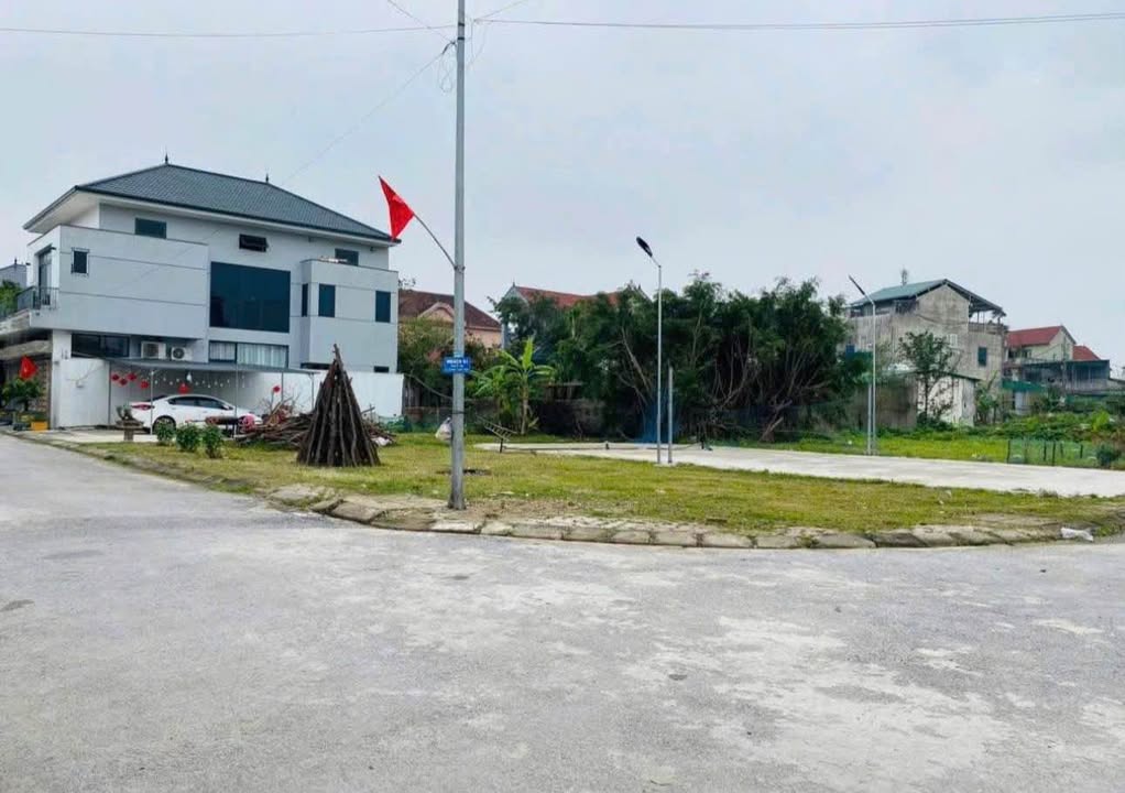 Đất Lô Góc Nghi Phú - 175.5m² Giá Tốt, Đường 12m Sẵn Sàng Xây Dựng