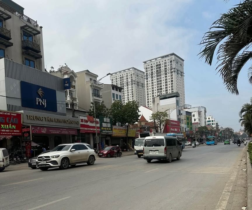 Nhà mặt phố Nguyễn Thái Học 91m² 1.2 tỷ - Mặt tiền kinh doanh