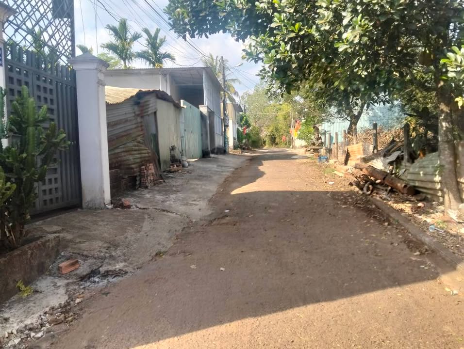 Đất nền Hẻm 31 Phạm Ngọc Thạch, Pleiku 95m² giá 700 triệu - Sổ đỏ chính chủ!