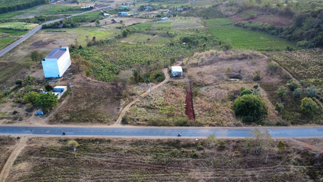 Đất Vườn Chư Sê Gia Lai 1.8ha Giá 2 Tỷ - Nghỉ Dưỡng Lý Tưởng!