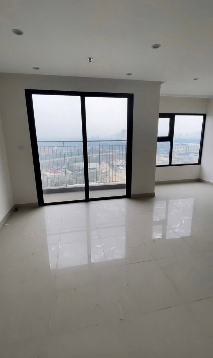 Căn hộ 2PN+ 63.4m² Vinhomes Smart City - Giá 5 Tỷ Hiếm Có