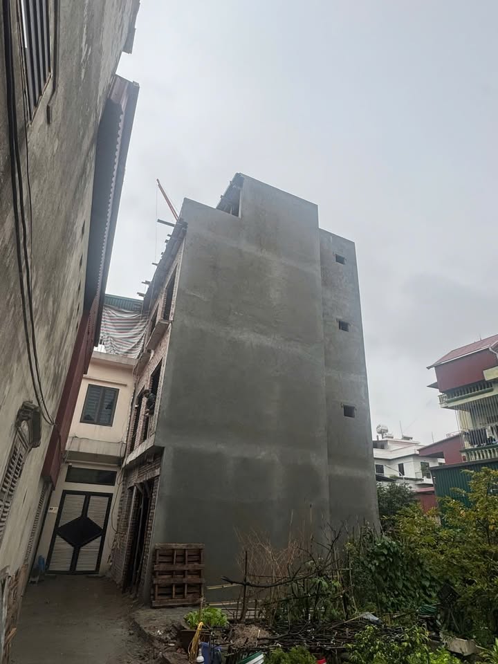 Nhà 4 tầng mới xây, 40m² tại TT Phùng, Đan Phượng - Giá 5 tỷ