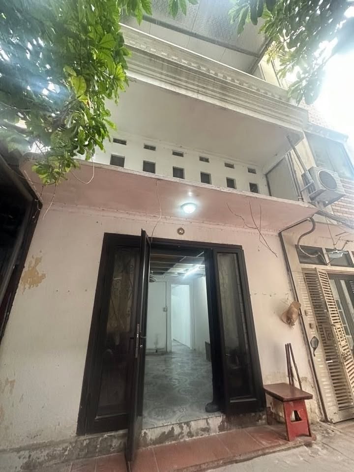 Nhà 3 Tầng Nguyễn Lam, Long Biên - 7 Tỷ, Sổ Đỏ Sẵn Sàng