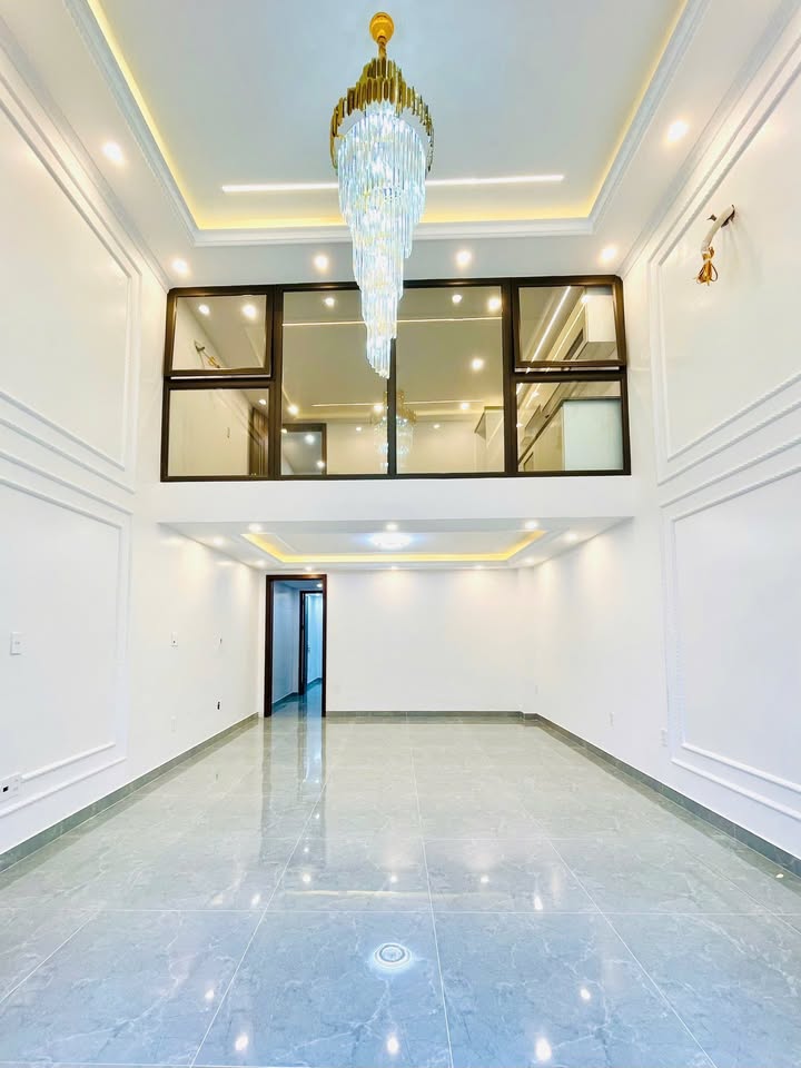 Nhà Mặt Đường Phố Thiên Lôi, Lê Chân 105m² - Mặt tiền kinh doanh đắc địa!