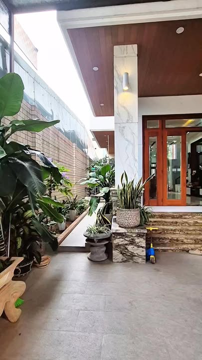 Biệt Thự Trung Tâm Tam Kỳ 300m² - Ngang 11.6m - Hướng Đông Nam