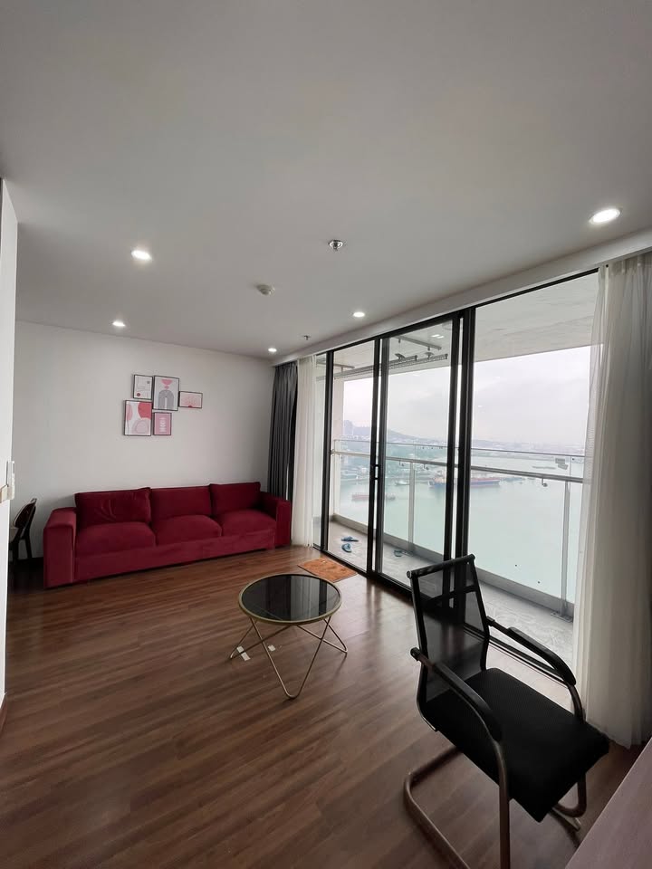 Cho thuê căn hộ 1PN Green Diamond Hạ Long 51m² - View biển tầng cao, sẵn ở ngay