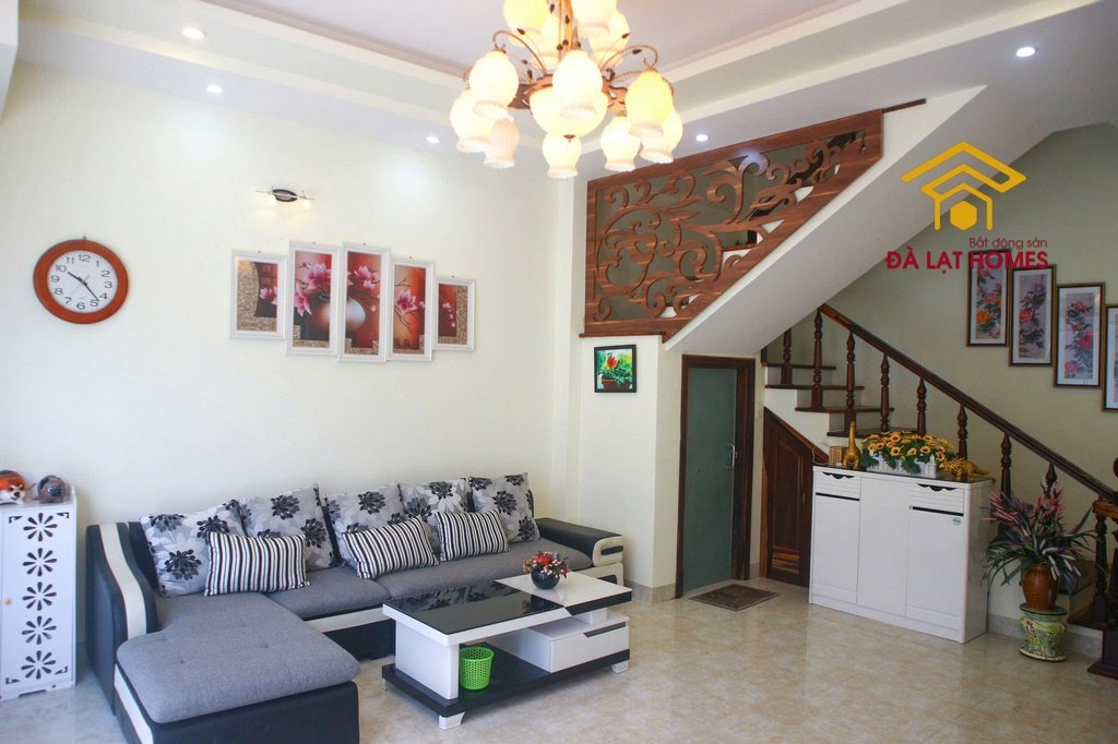 Nhà 72m² La Sơn Phu Tử, Đà Lạt - 7PN, View Thoáng, Sổ Hồng Riêng