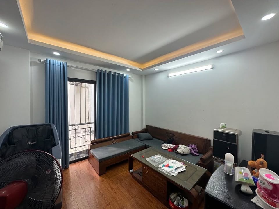 Nhà Phố Việt Hưng Long Biên 72m² - Full Nội Thất, Giá 8 Tỷ