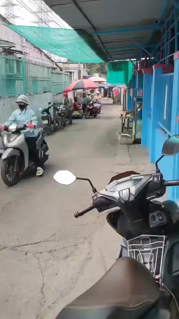 Bán Dãy Trọ 10 Phòng Long Thành 220m² - Dòng Tiền Ổn Định Ngay QL51!