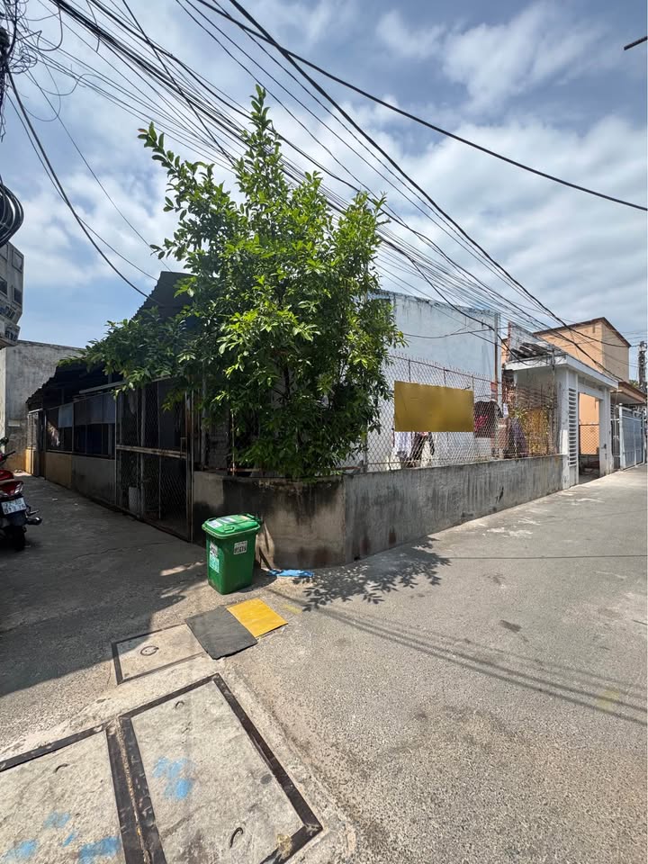 Nhà Mặt Tiền 105m² Hẻm Xe Hơi Phường Rạch Dừa, TP. Vũng Tàu - Giá 4.6 Tỷ