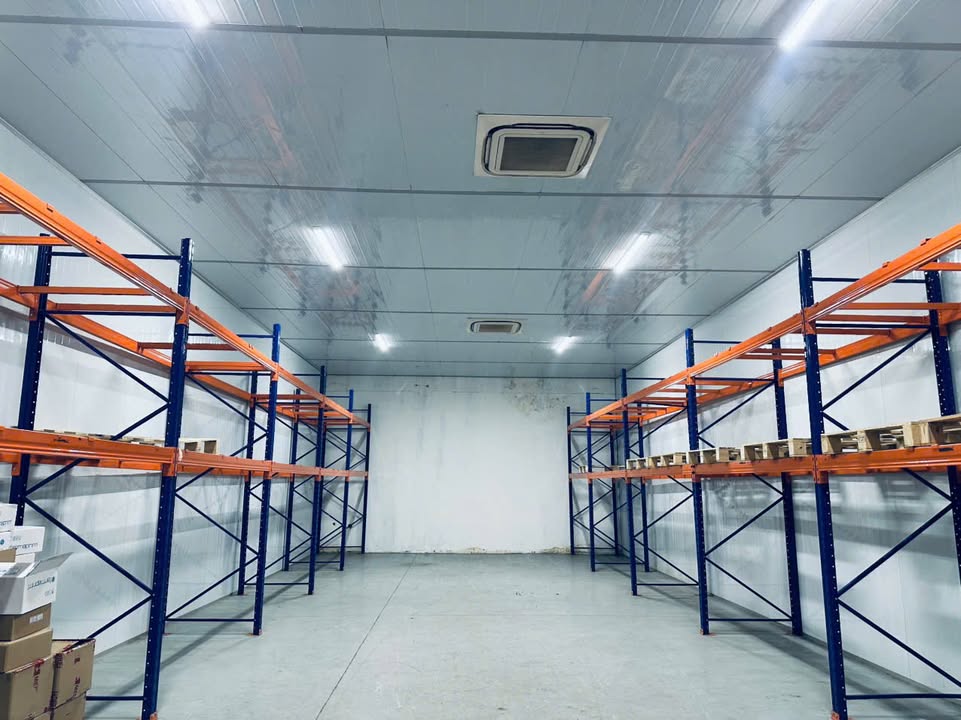 Kho 500m² Cụm CN Biên Giang, Hà Đông - Container thoải mái!