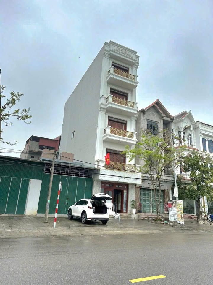 Nhà Phố Đông Anh 90m² Mặt Tiền Kinh Doanh – Vị Trí Vàng