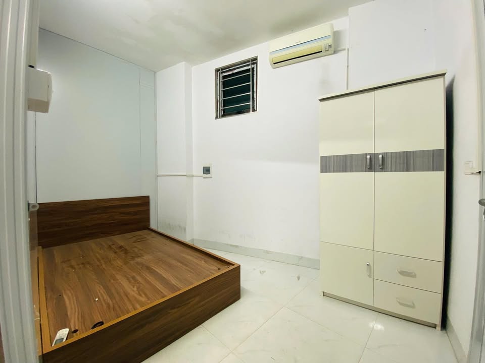 Phòng Trọ Tầng 1 Ngõ 193 Cầu Cốc - 2 Triệu/Tháng