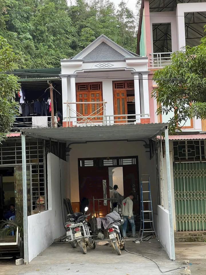 Bán nhà mặt tiền Quốc lộ 2, Tuyên Quang - Hà Nội (168m²) - Kinh doanh đắc lợi!