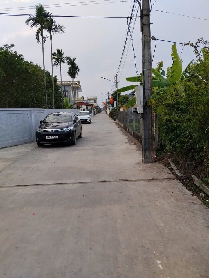 Bán đất Xuân Ninh 105m² giá 800 triệu - Sổ đỏ chính chủ, đường ô tô