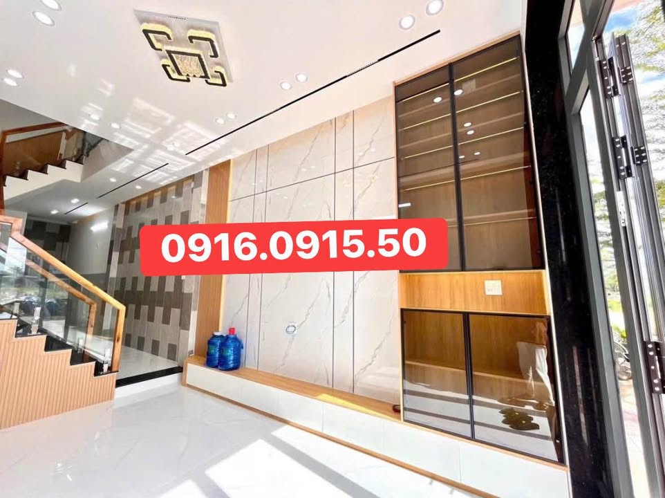 Nhà 4 Tầng Hướng Đông Nam - View Đầm Thị Nại - Quy Nhơn 192m²