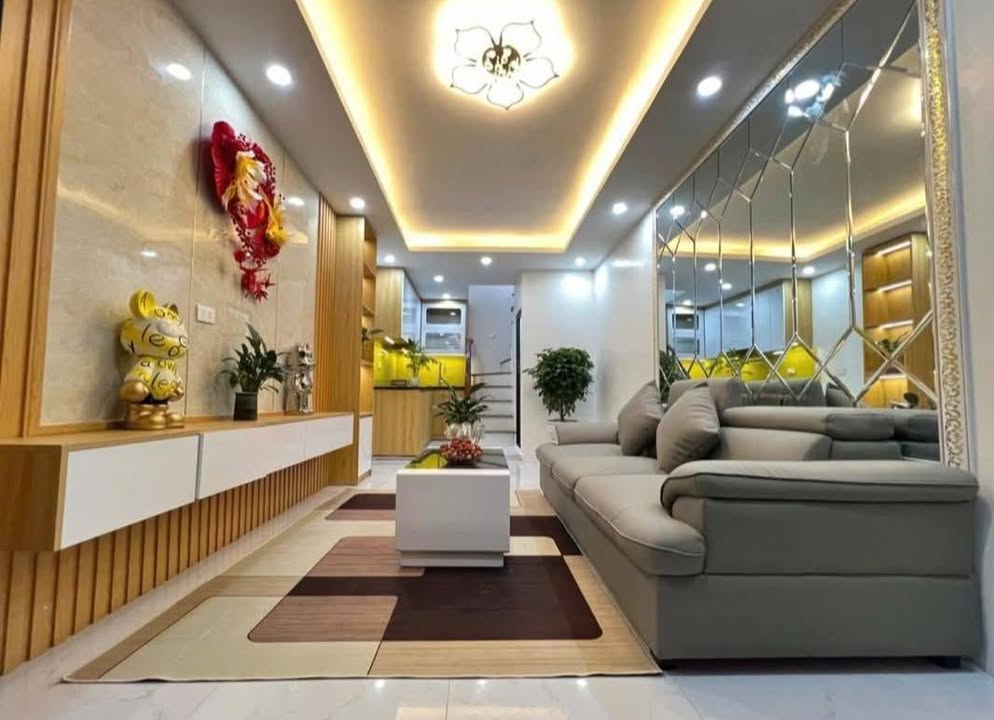 Nhà 5 Tầng Xuân Đỉnh, 170m² - Ô Tô Tránh, Sổ Đỏ Chính Chủ
