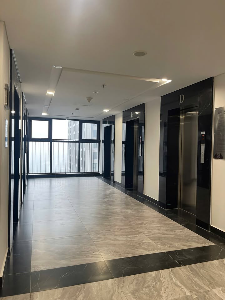 Căn hộ The Wisteria W1 Long Biên 83m² 10 triệu - View đẹp