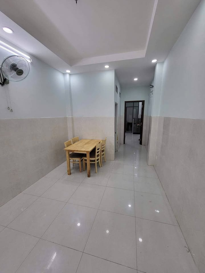 Căn hộ Quận Tân Bình 35m² giá 7 triệu - Full nội thất cao cấp!