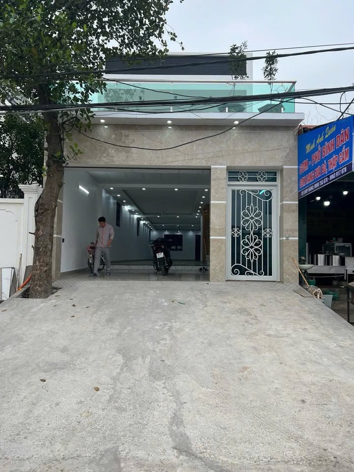 Mặt Bằng Kinh Doanh 150m² Vĩnh Yên - Giá 8 Triệu/Tháng